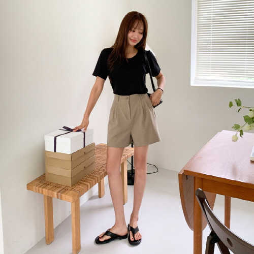리인네 투핀턱 뒷밴딩 3부 슬랙스