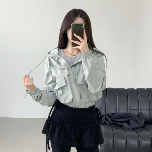 리앤린 라인 포인트 후드 바람막이 자켓