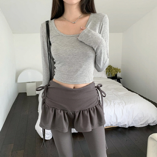 리어문 딥유넥 무지 레이온 크롭티
