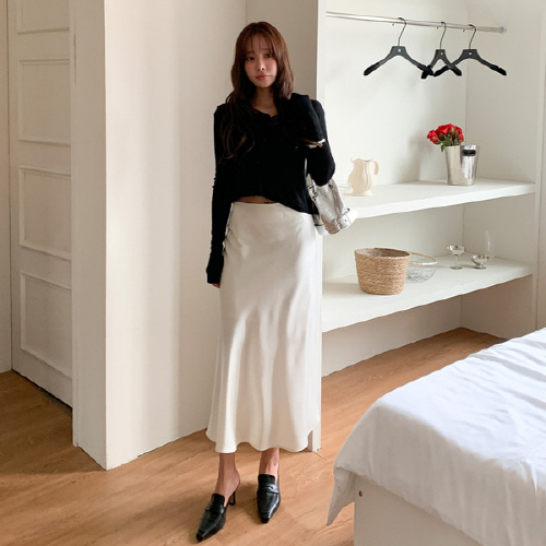 힛더린 새틴 머메이드 플레어 밴딩 롱 스커트