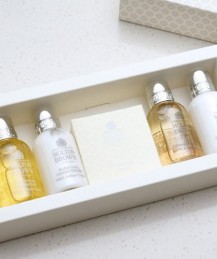 [몰튼브라운] 여행용 어메니티5종세트 50ml