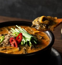 더 진한 추어탕 600g + 얼큰한 남원 추어탕 500g (각 1팩)