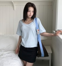 정고이 유넥 세미 크롭 빅소매 반팔 티셔츠